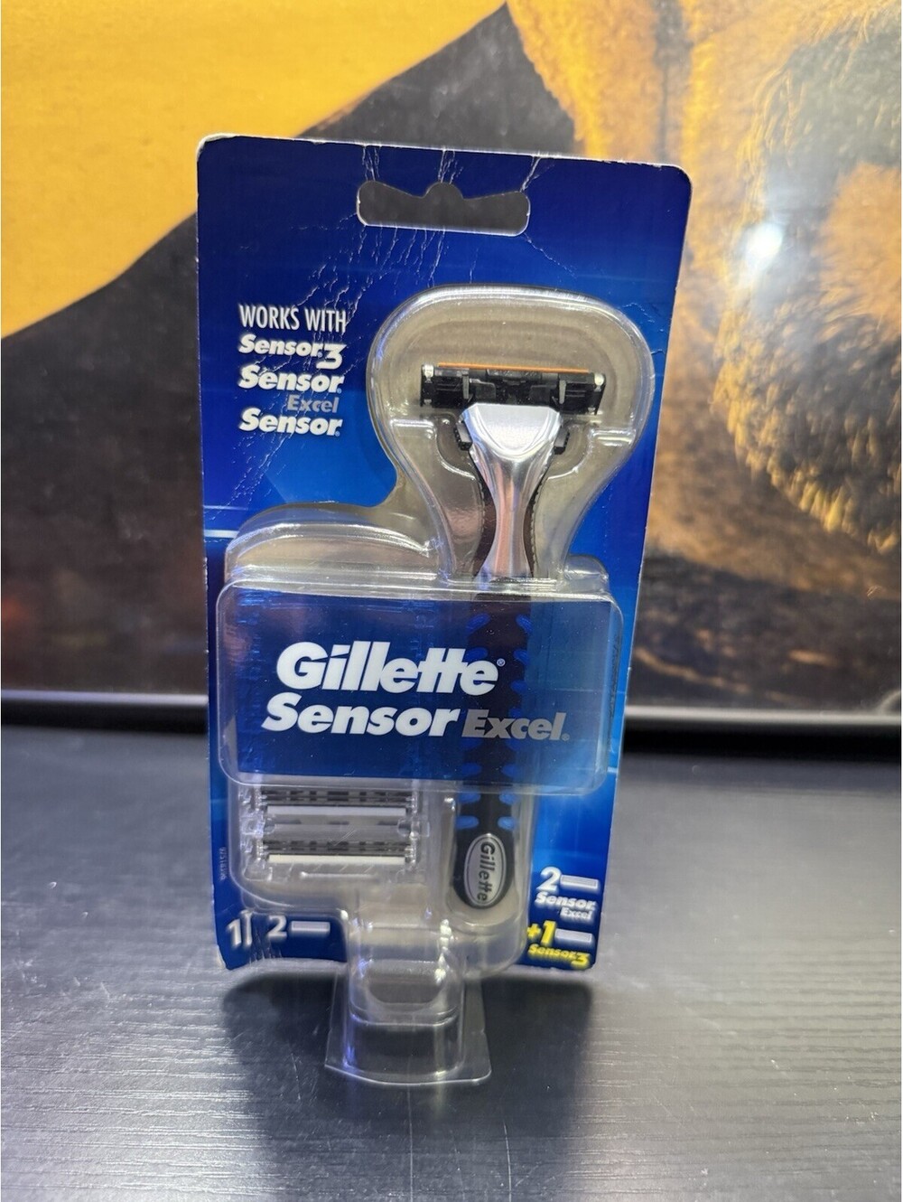 Gillette Sensor Excel Razor Handle + 3 Cartridges - Picture 2 of 8